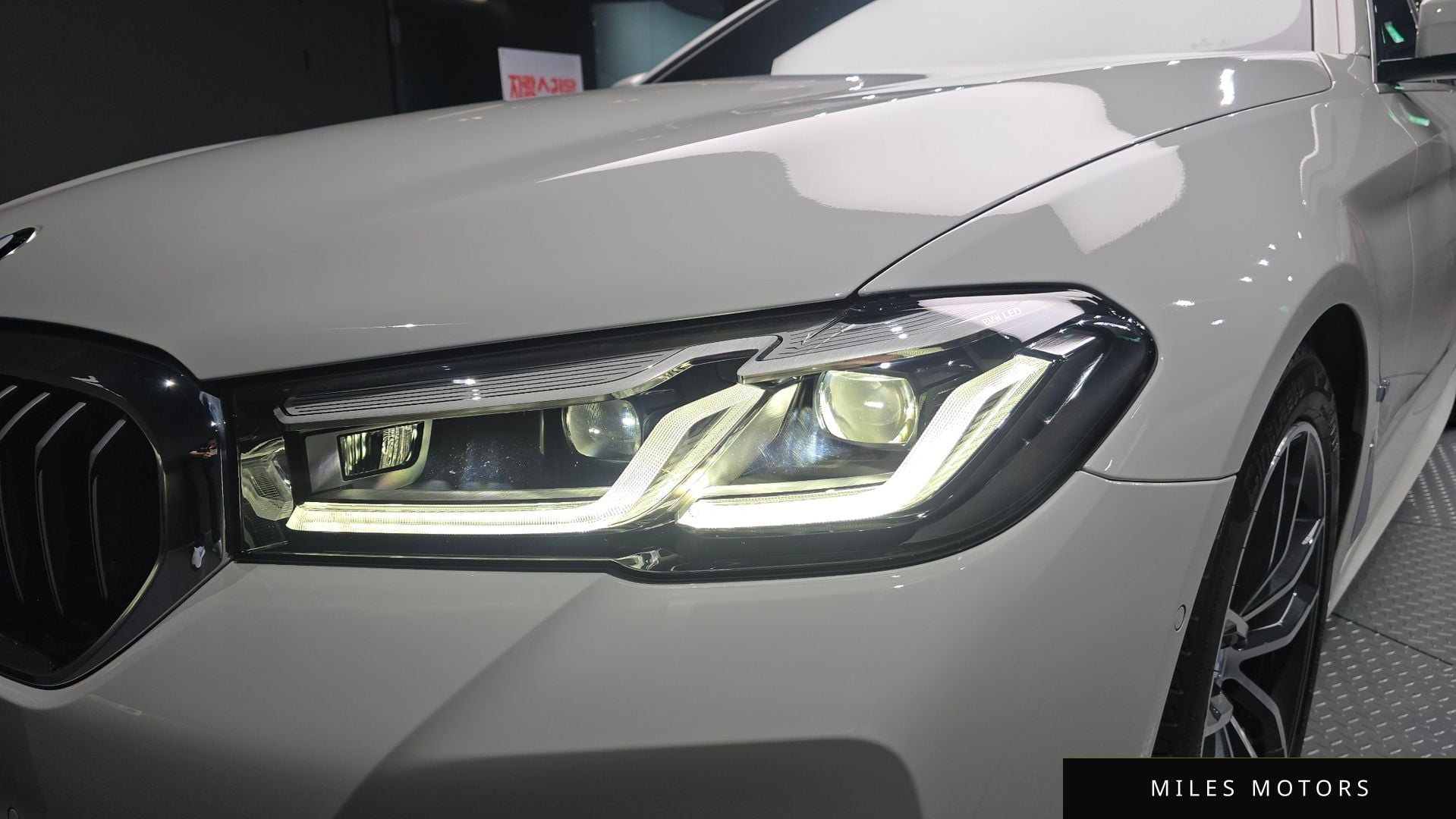 BMW 5 Series (G30) 2022 — миниатюра 8