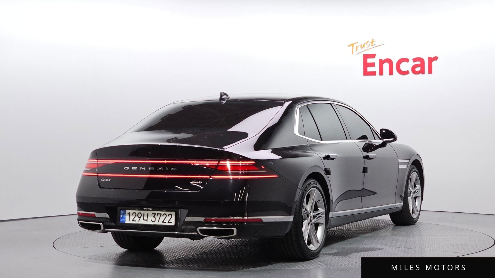 Genesis G90 (RS4) 2023 — миниатюра 2