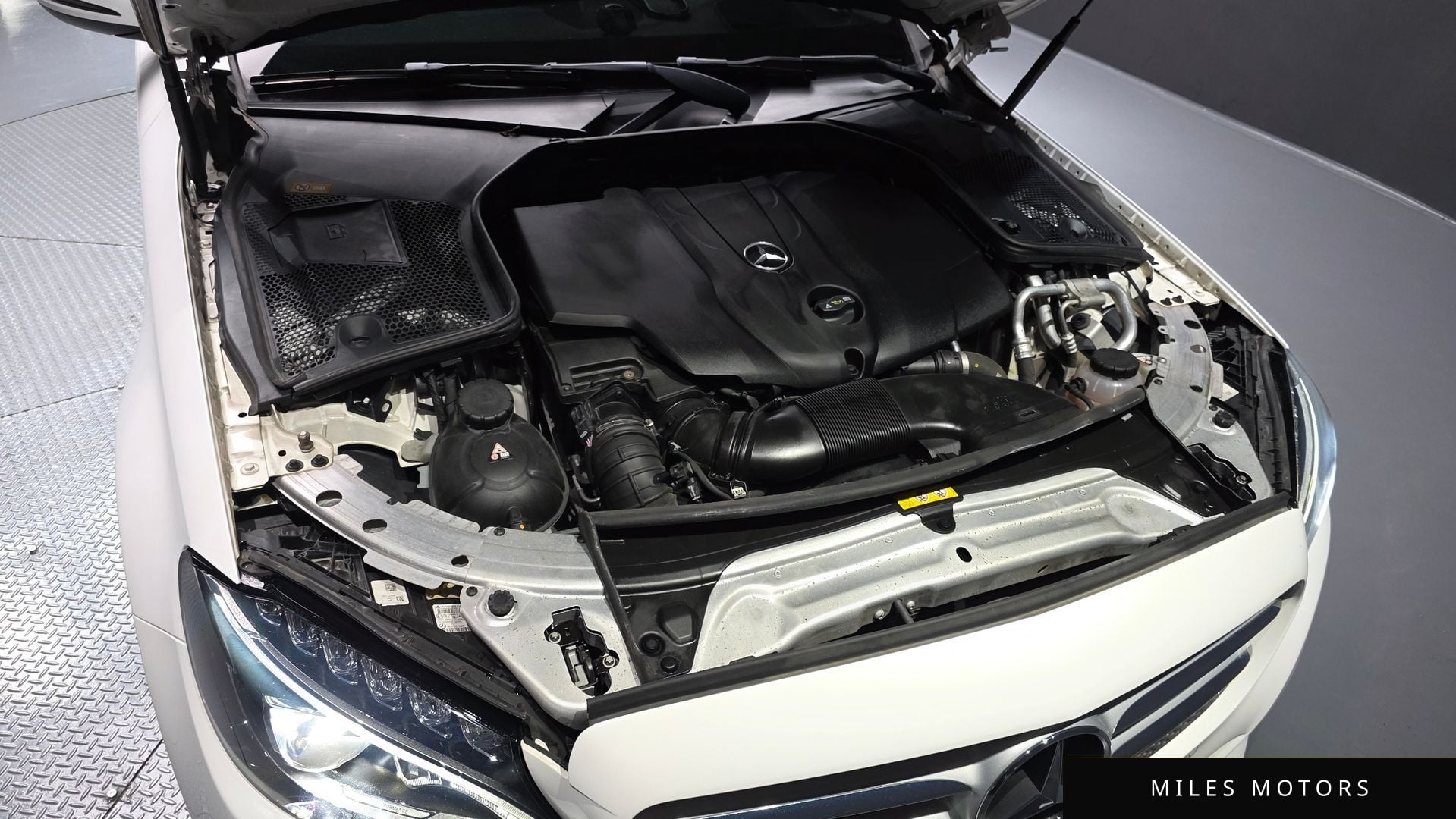 Mercedes-Benz C-Class W205 2016 — миниатюра 6