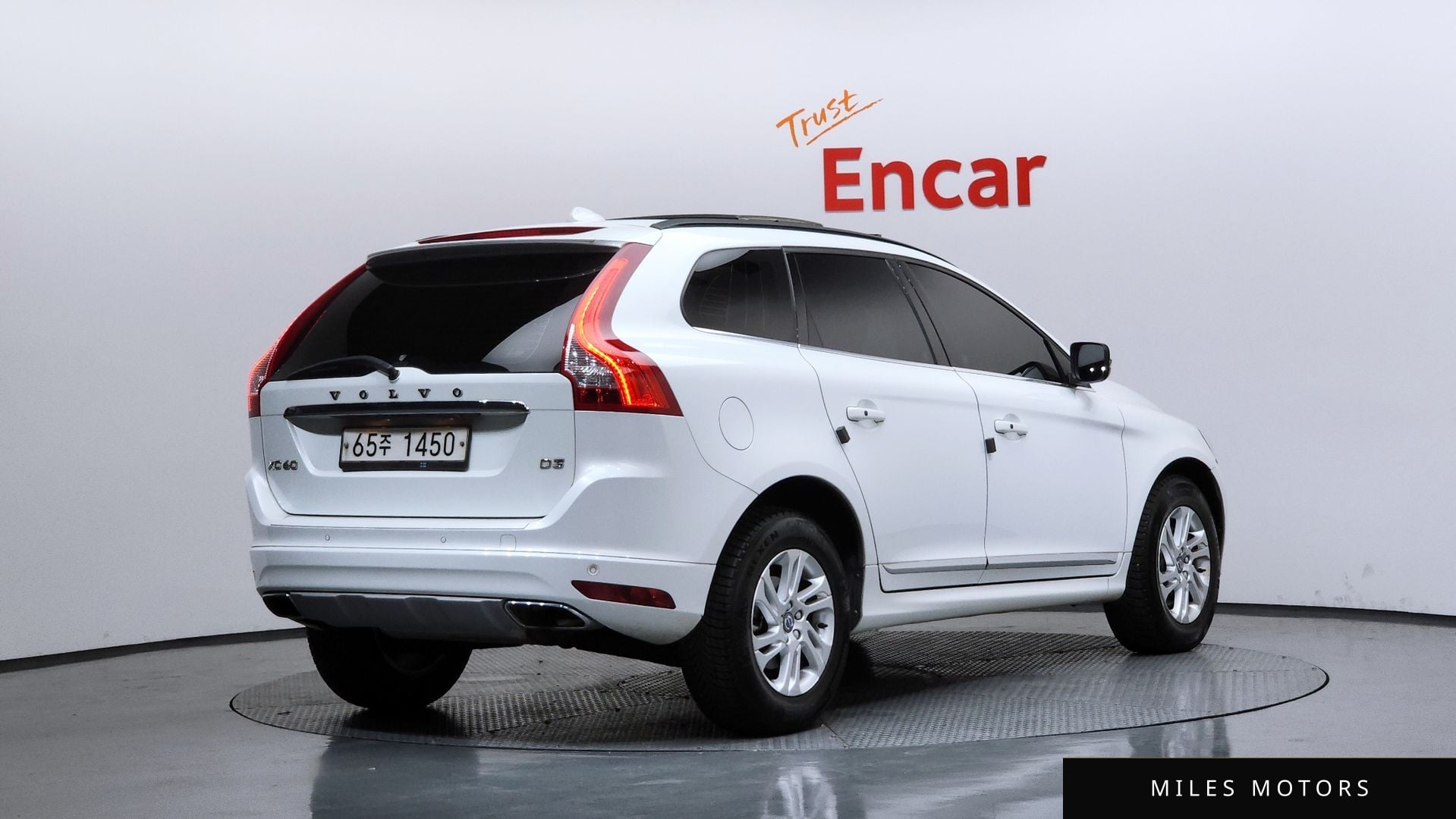 Volvo XC60 2017 — миниатюра 2