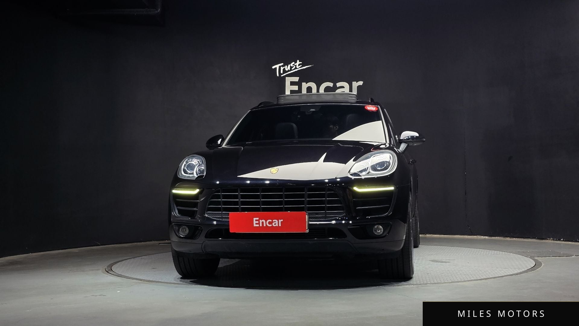 Porsche Macan 2017 — миниатюра 3