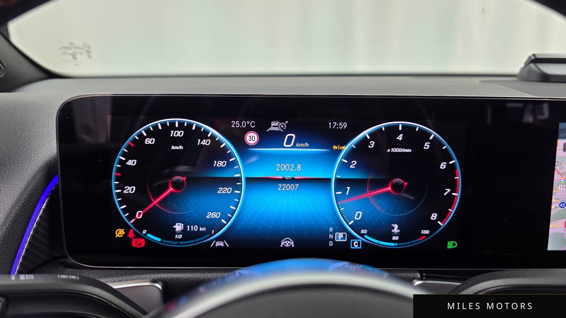 Mercedes-Benz GLB-Class X247 2023 — миниатюра 11