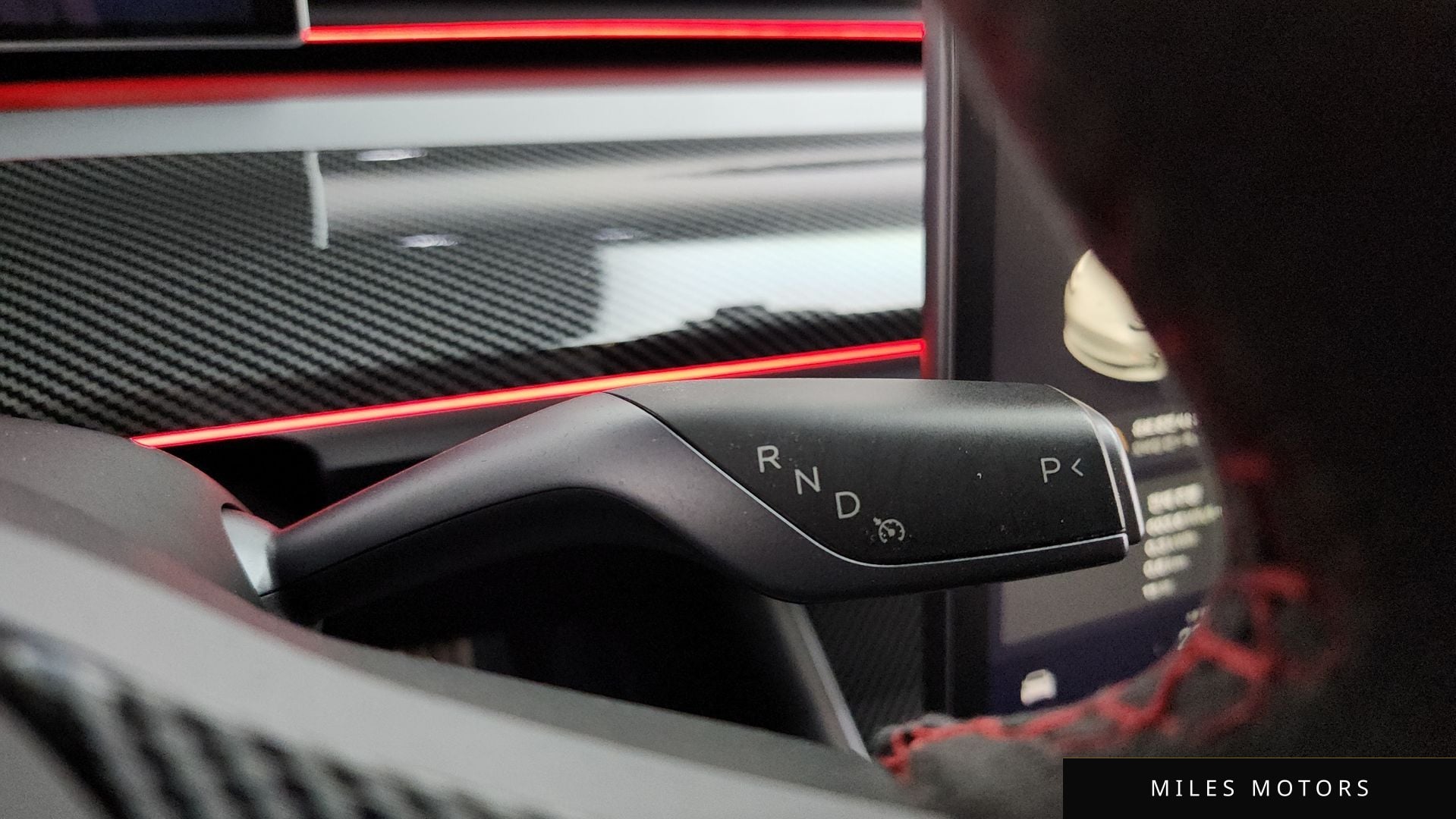 Tesla Model 3 2020 — миниатюра 9