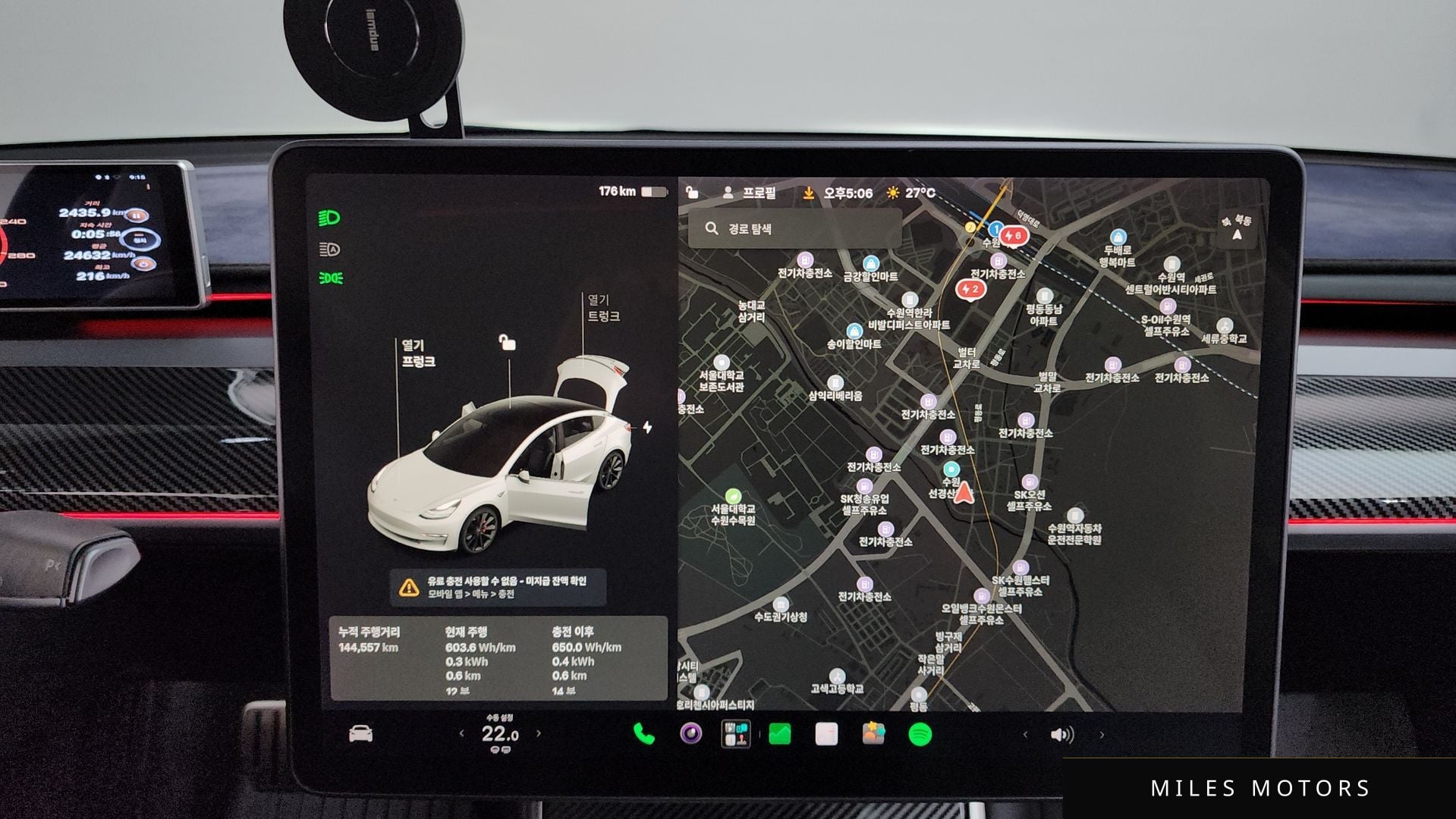 Tesla Model 3 2020 — миниатюра 12