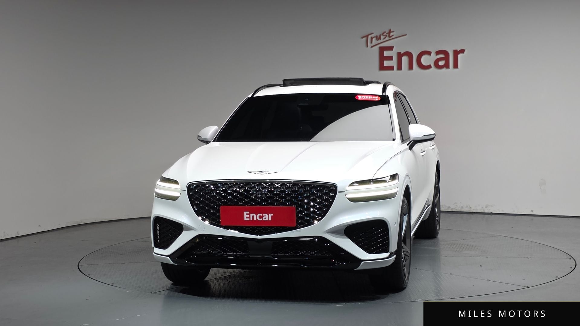 Genesis GV70 2023 — миниатюра 2
