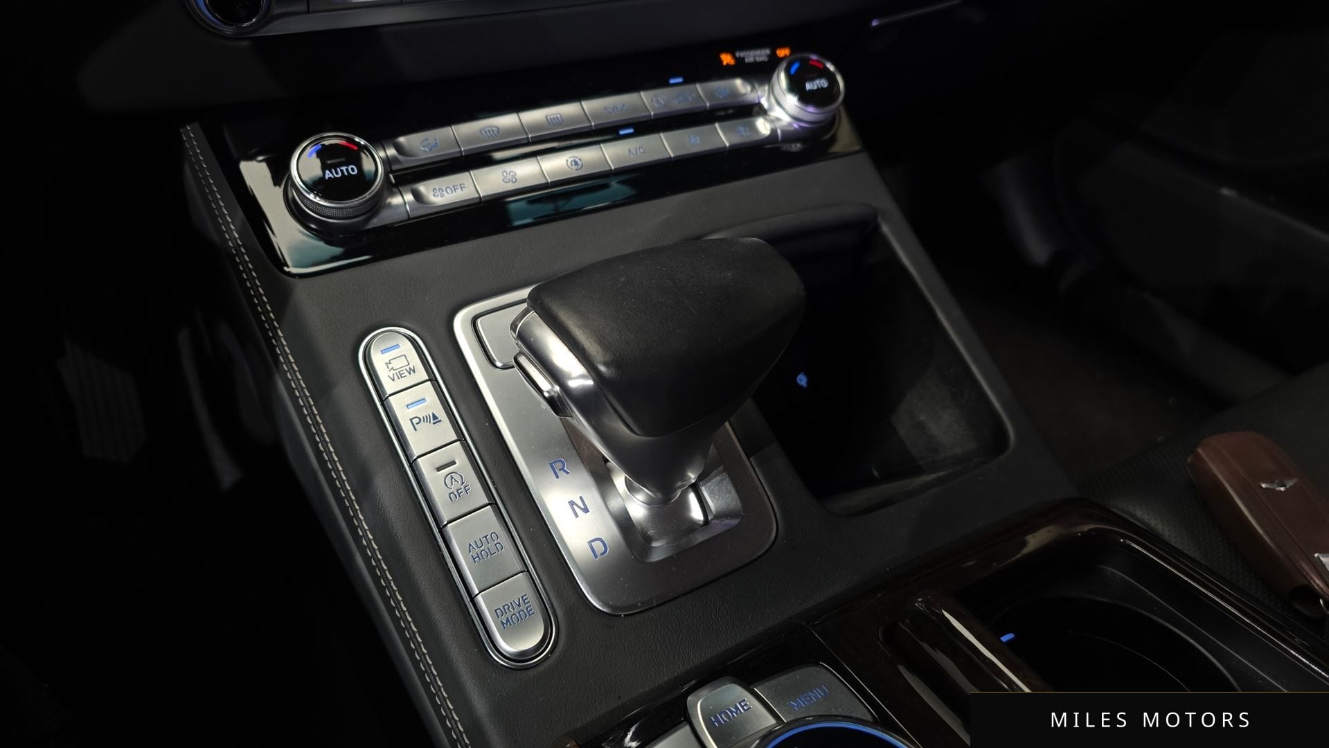 Genesis G90 2019 — миниатюра 12