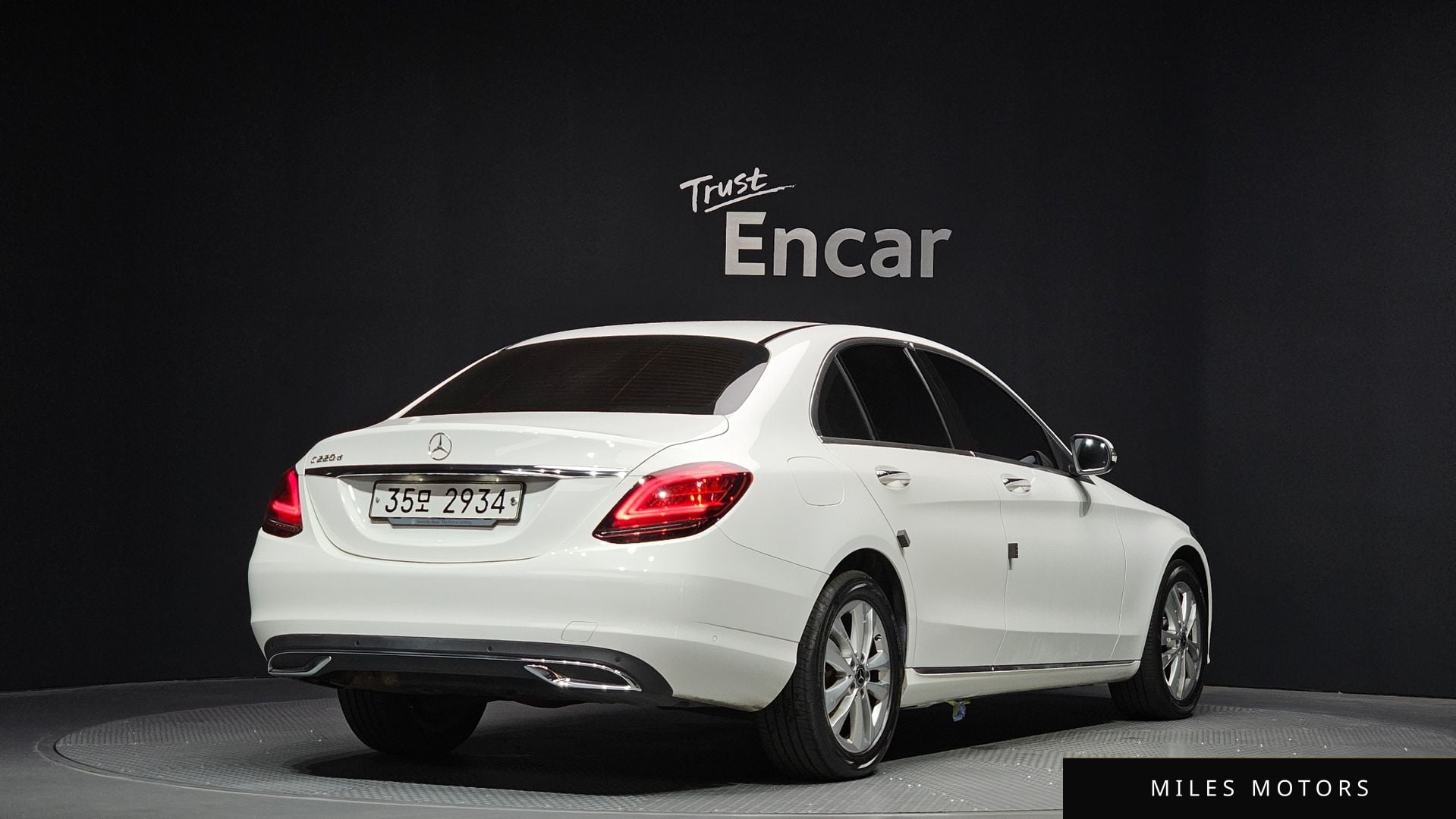Mercedes-Benz C-Class W205 2019 — миниатюра 2