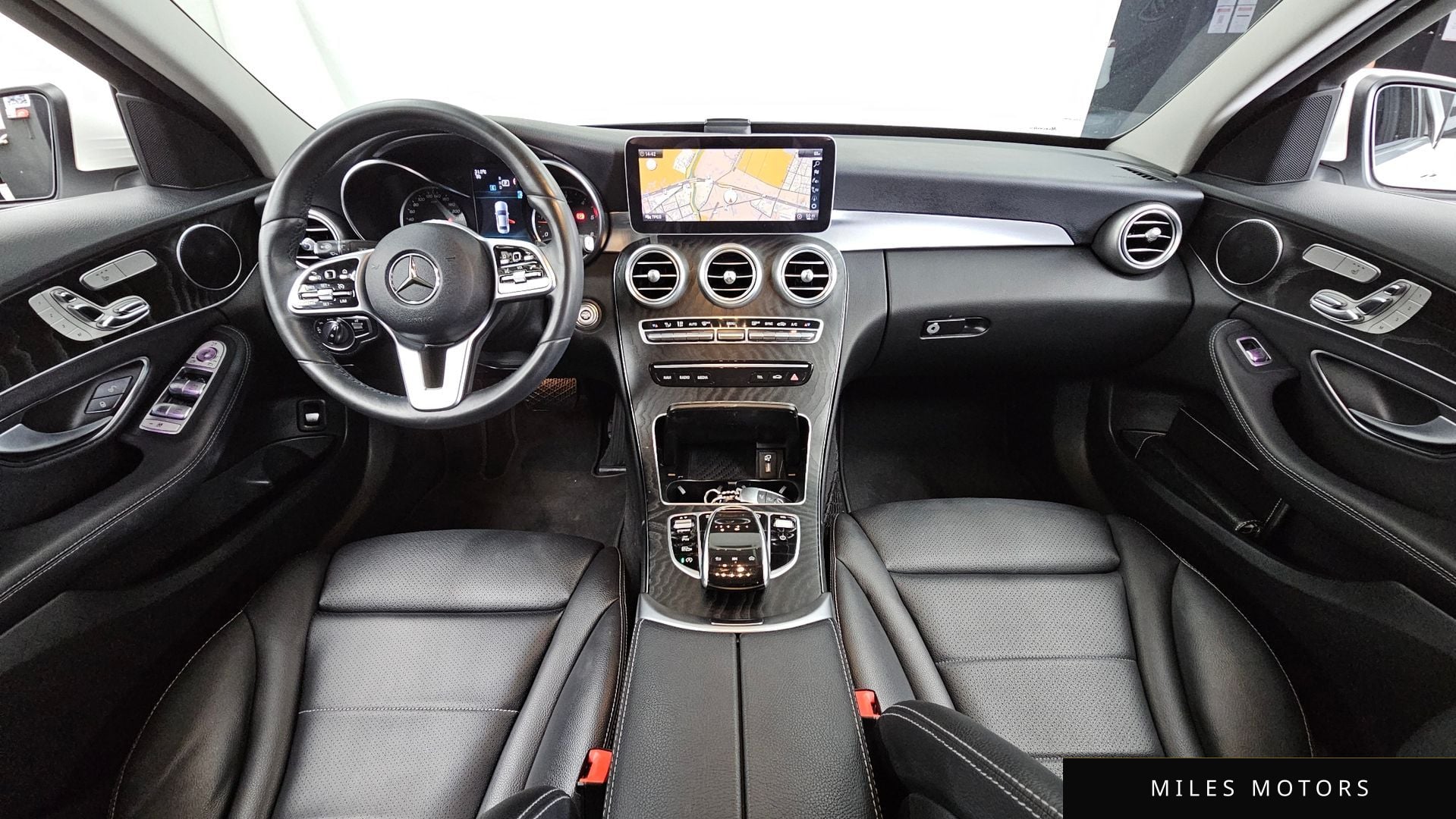 Mercedes-Benz C-Class W205 2019 — миниатюра 10