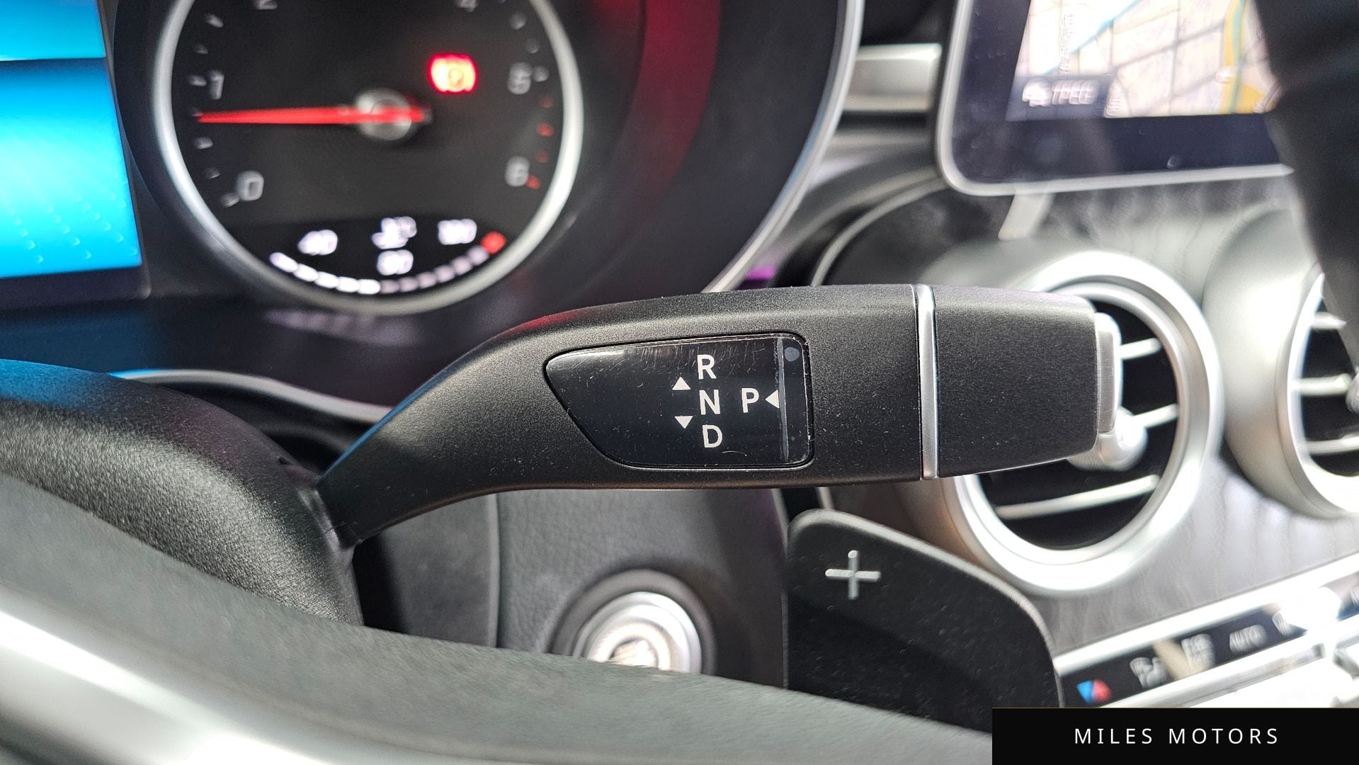 Mercedes-Benz C-Class W205 2019 — миниатюра 12