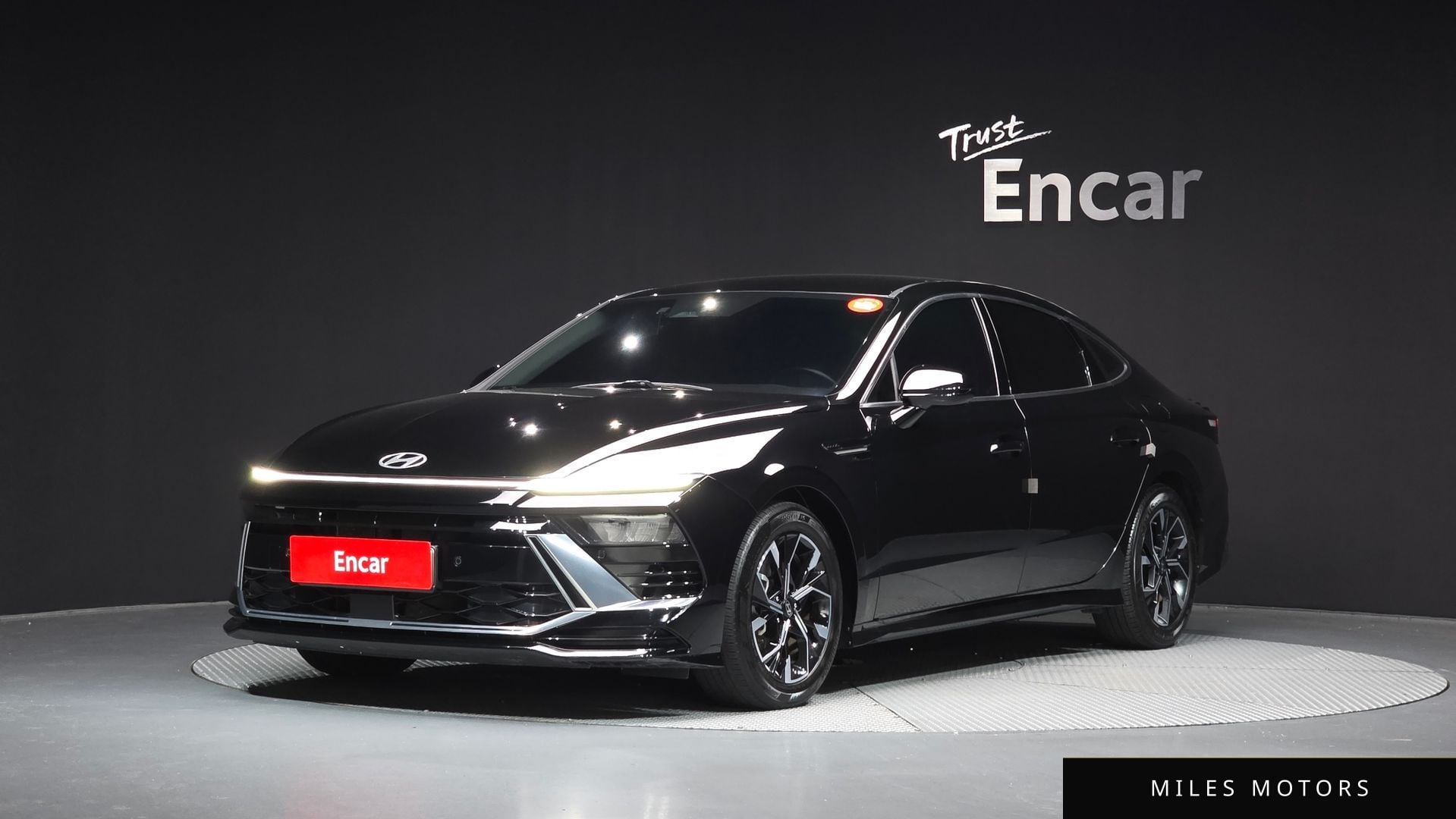 Hyundai Sonata 2024 — фото 1 из 12