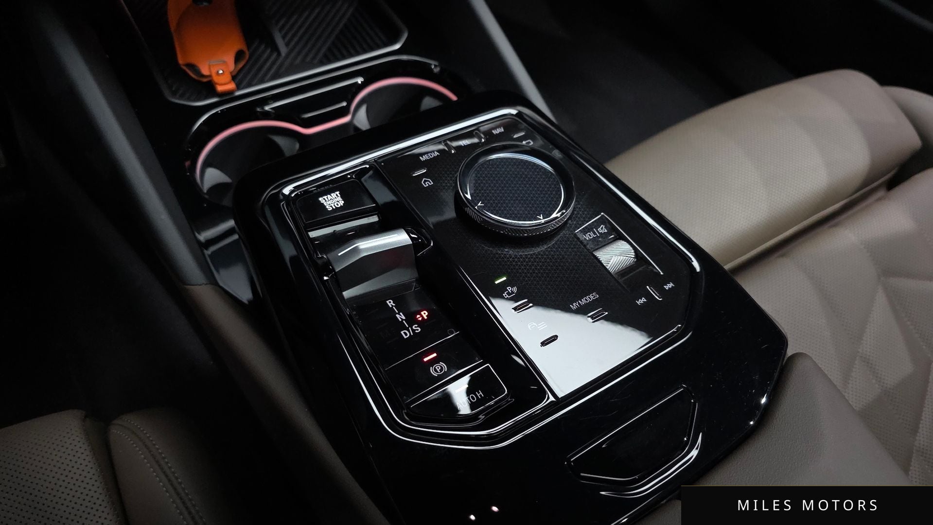 BMW 5 Series (G60) 2026 — миниатюра 9