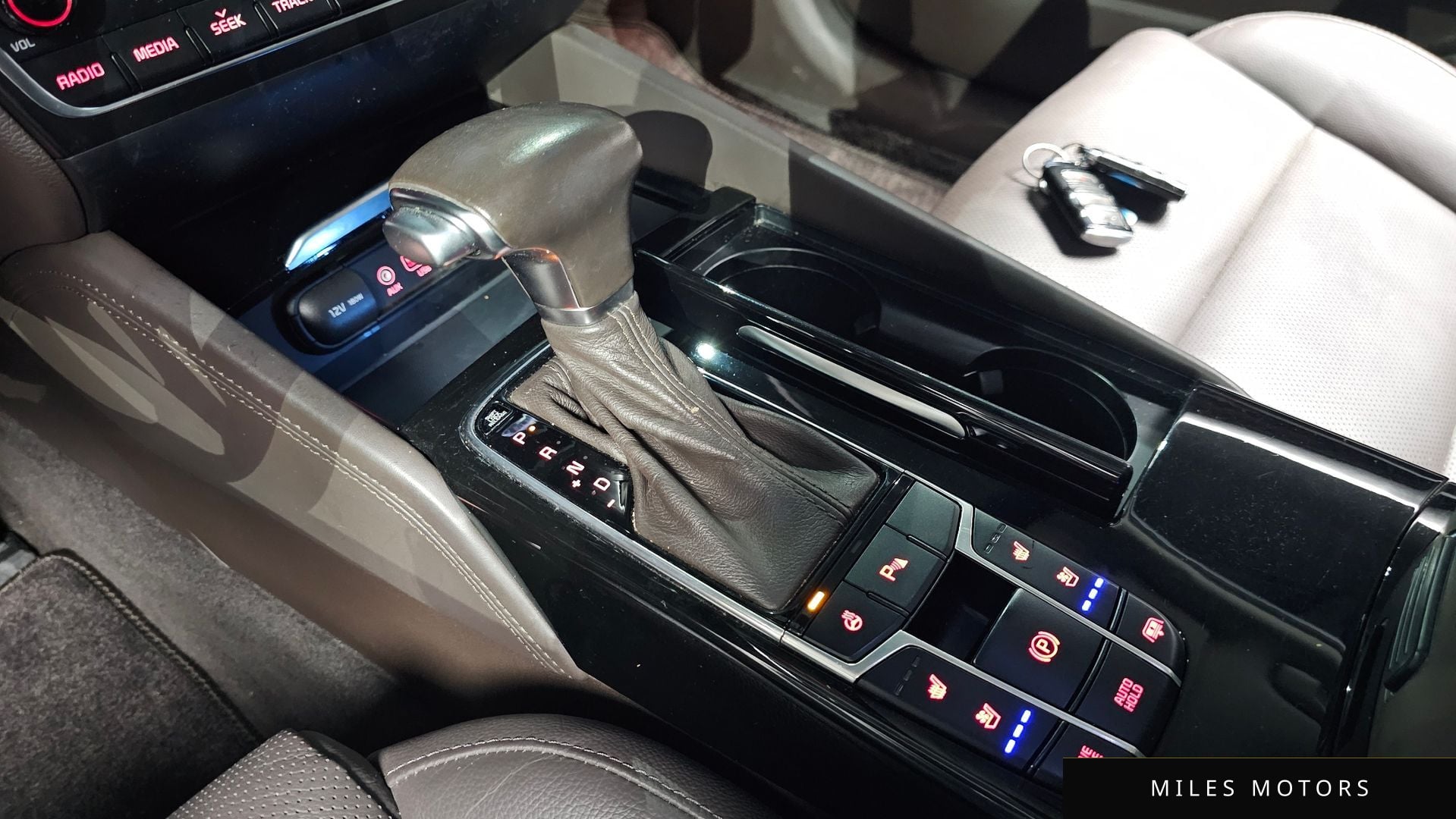 Kia K7 2017 — миниатюра 12