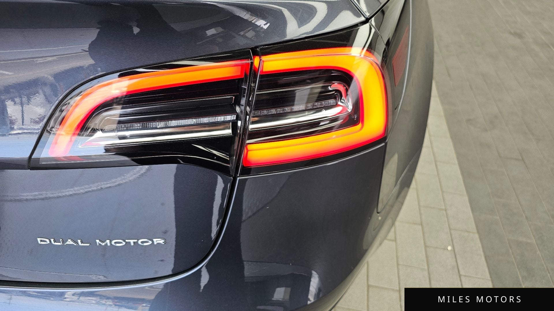 Tesla Model 3 2022 — миниатюра 9