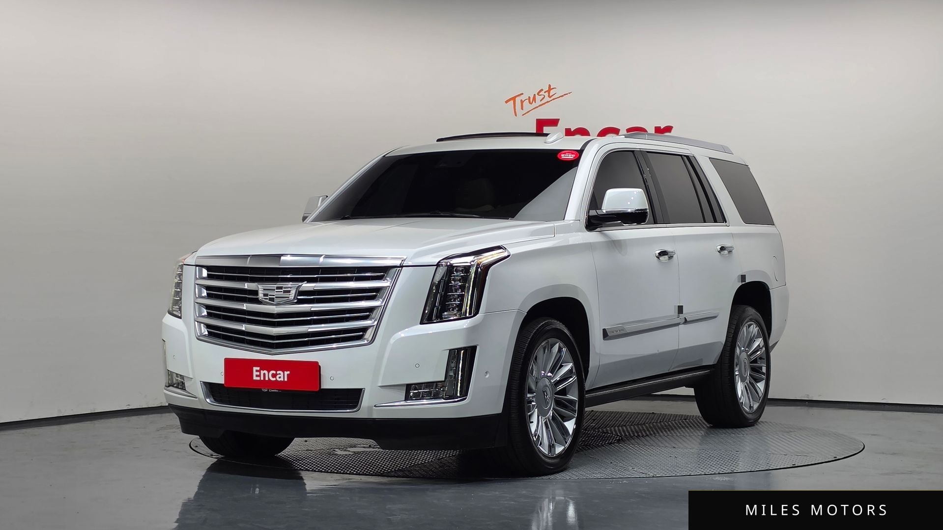 Cadillac Escalade 2020 — фото 1 из 12