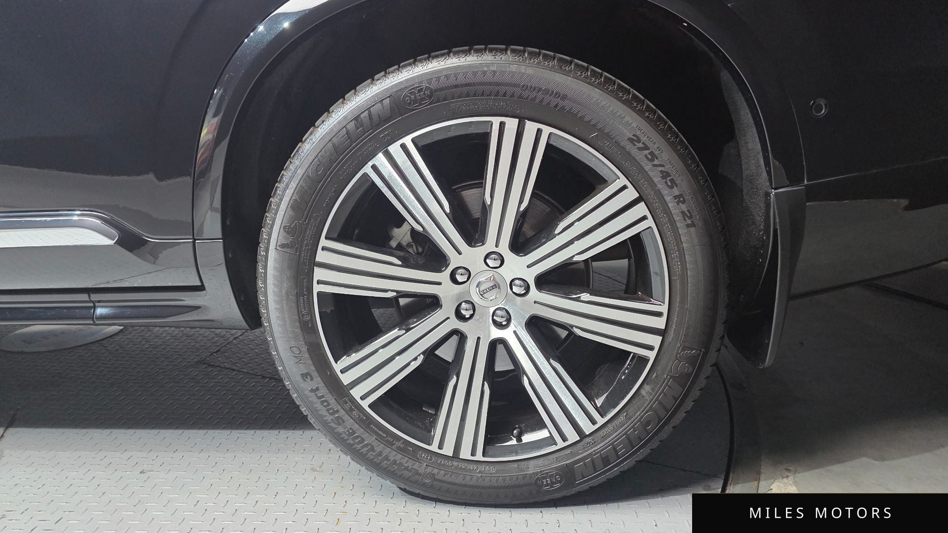 Volvo XC90 2023 — миниатюра 7