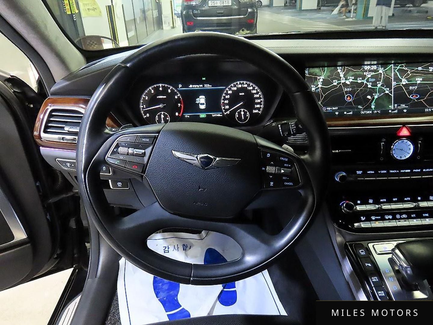 Genesis EQ900 2016 — миниатюра 12