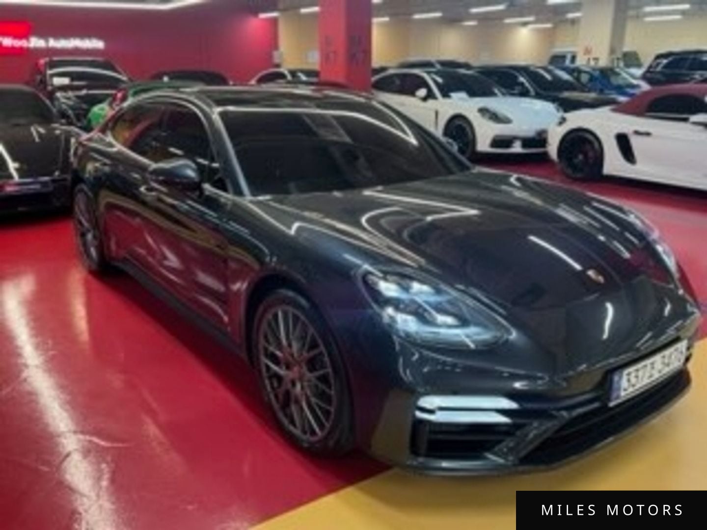 Porsche Panamera 2021 — миниатюра 2