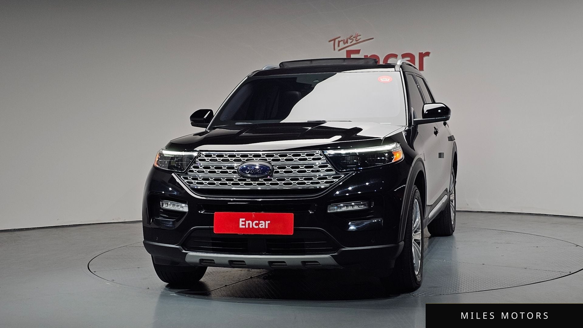 Ford Explorer 2022 — миниатюра 3