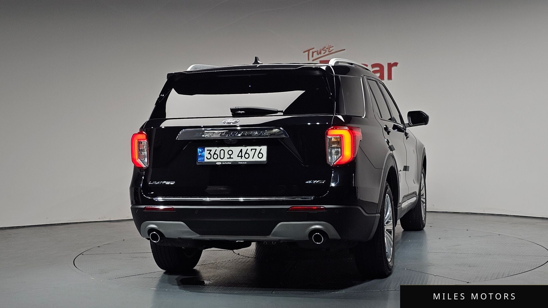 Ford Explorer 2022 — миниатюра 4