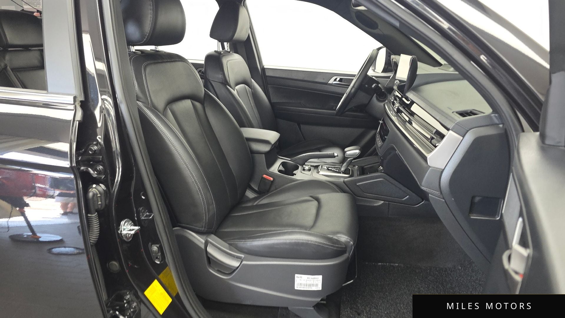 KG Mobility Rexton 2024 — миниатюра 11