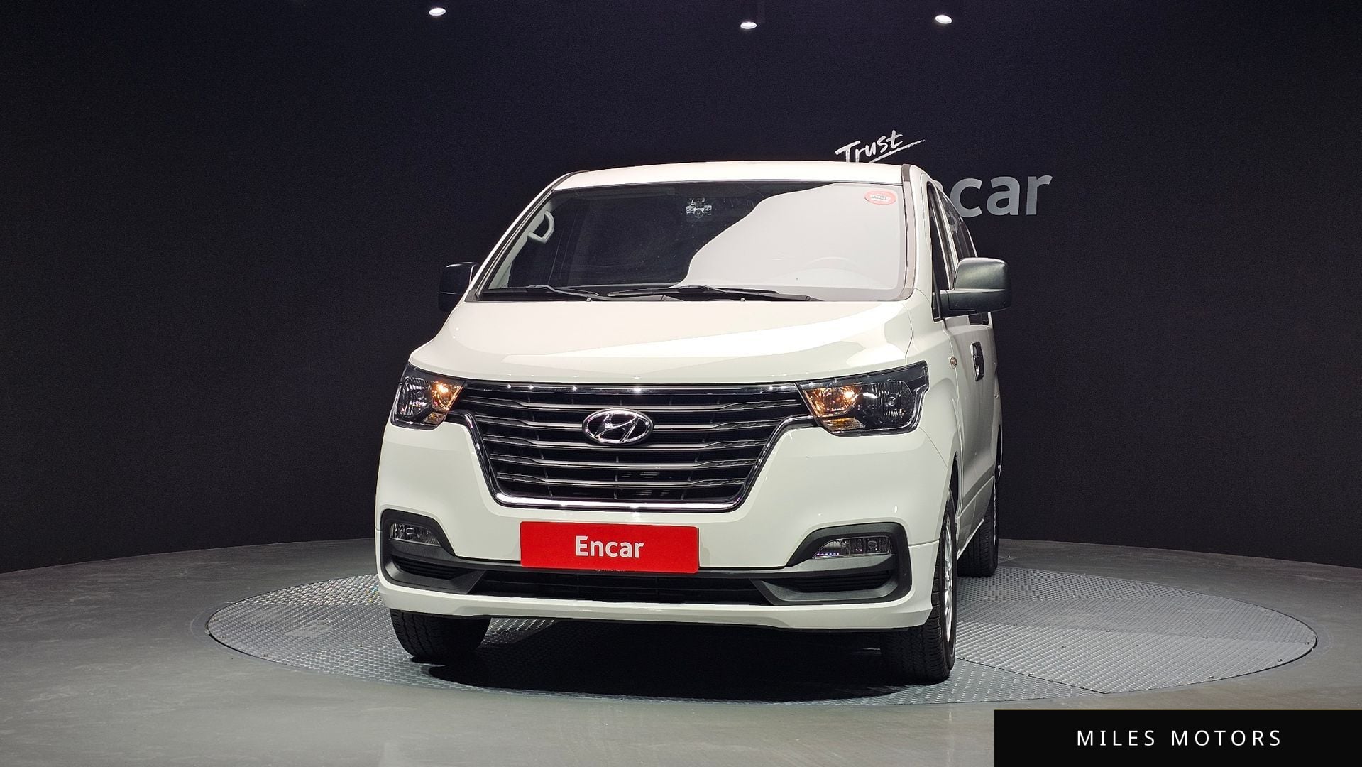 Hyundai Starex 2019 — миниатюра 3