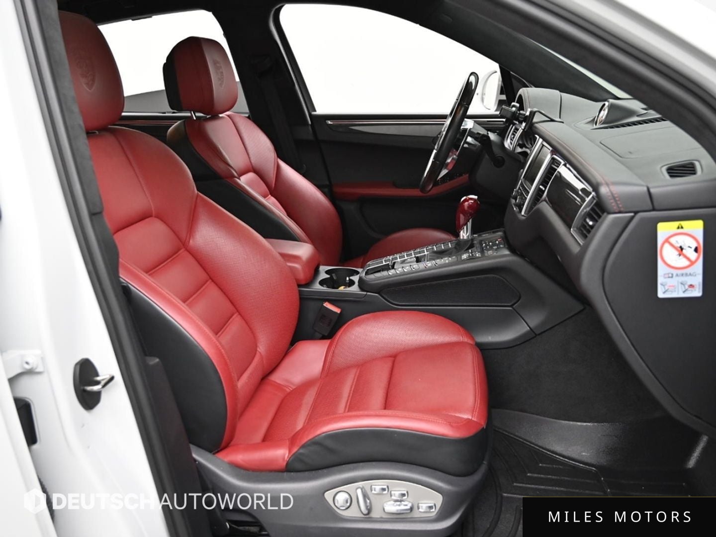 Porsche Macan 2015 — миниатюра 10