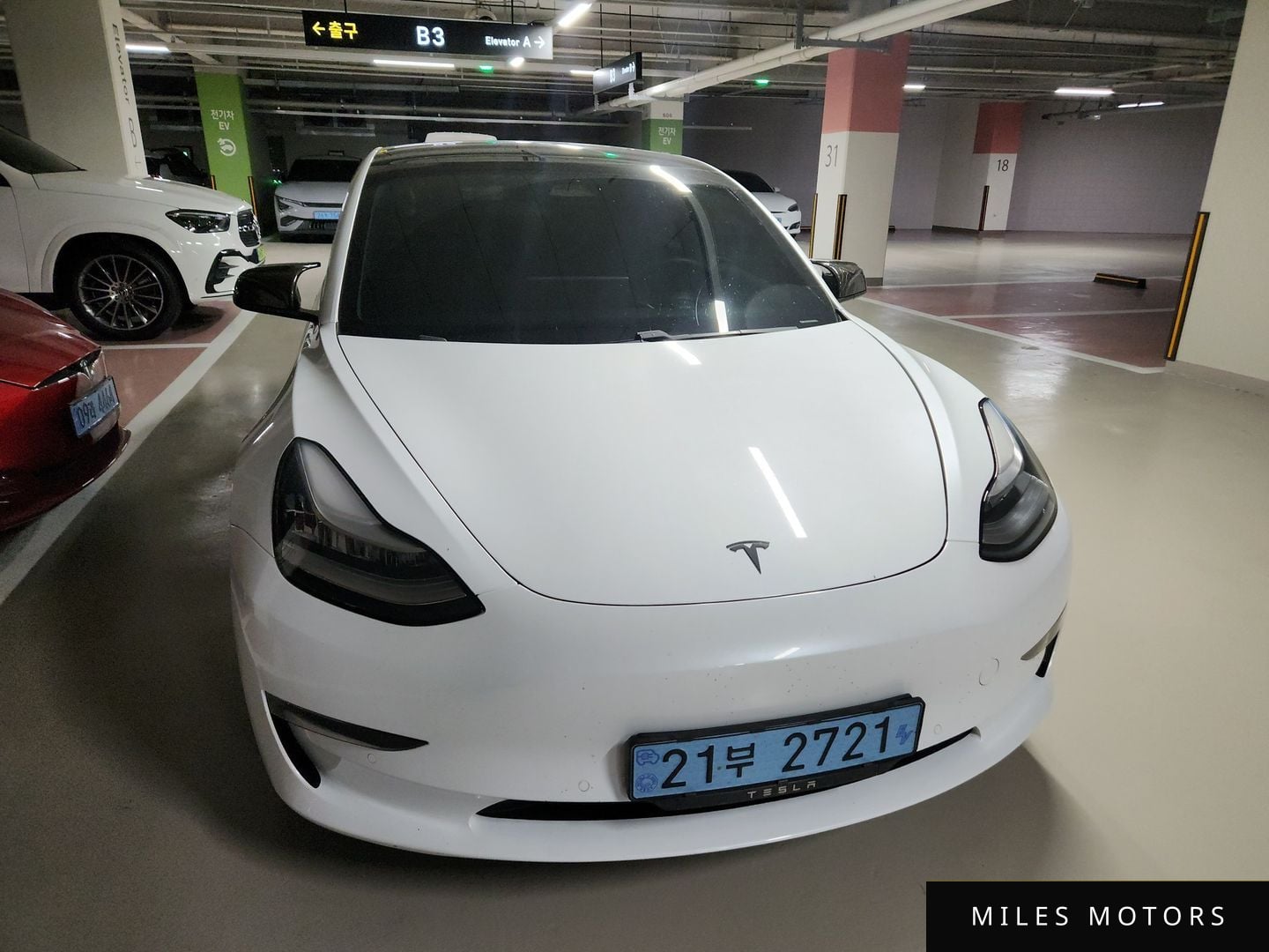 Tesla Model 3 2020 — миниатюра 3