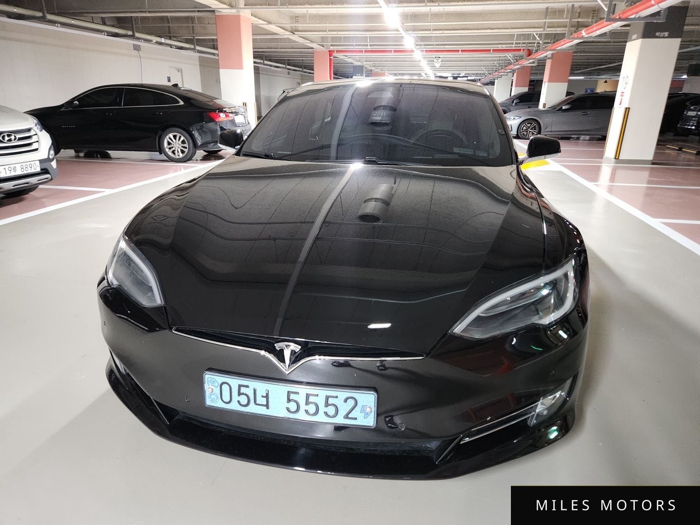 Tesla Model S 2018 — фото 1 из 12