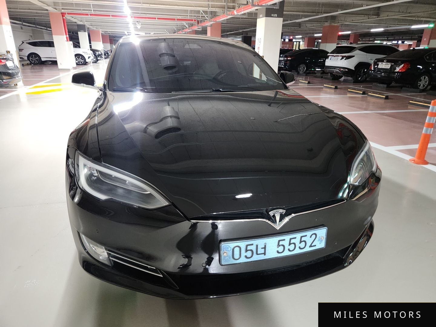 Tesla Model S 2018 — миниатюра 3