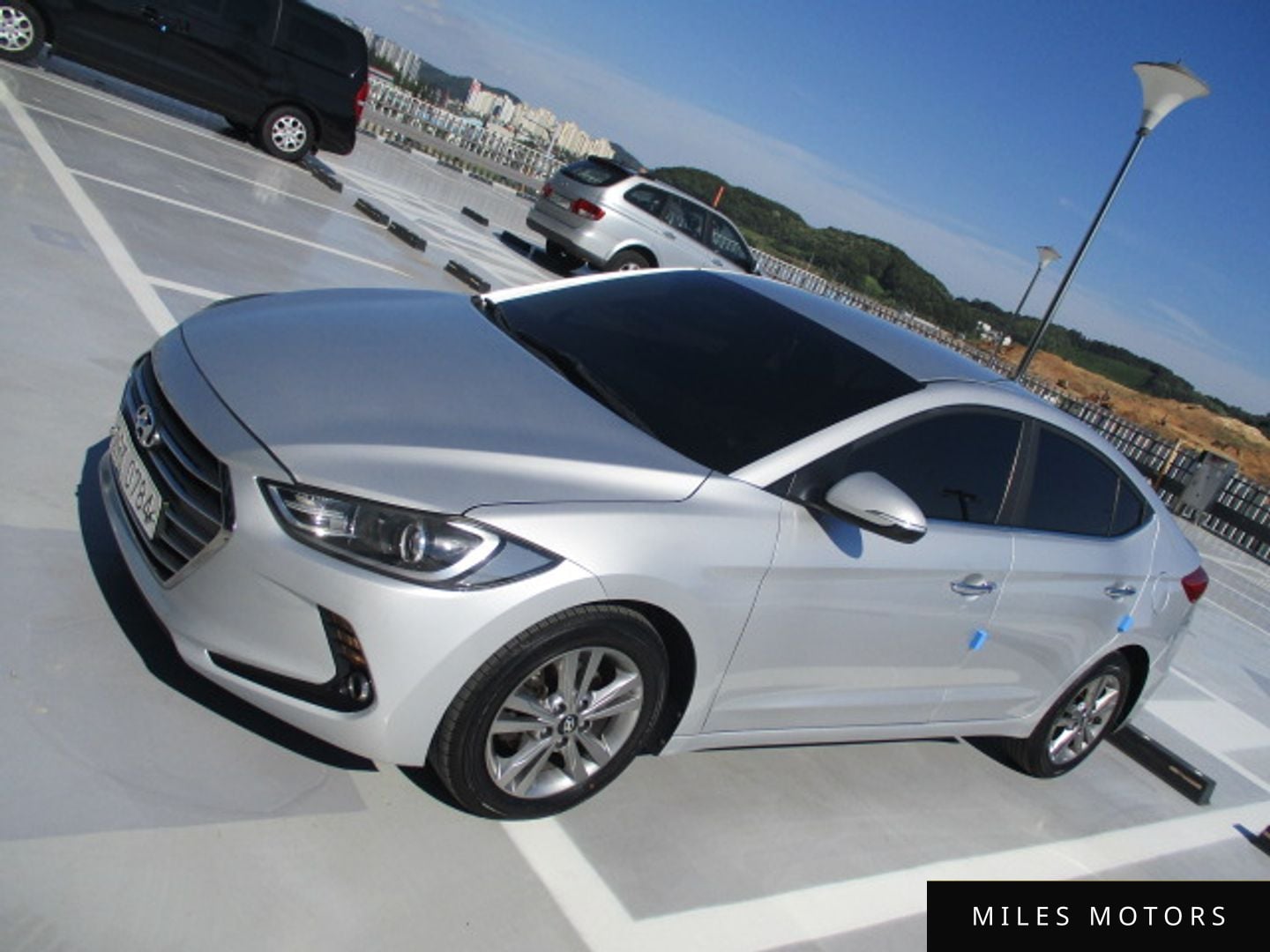 Hyundai AVANTE 2017 — миниатюра 2