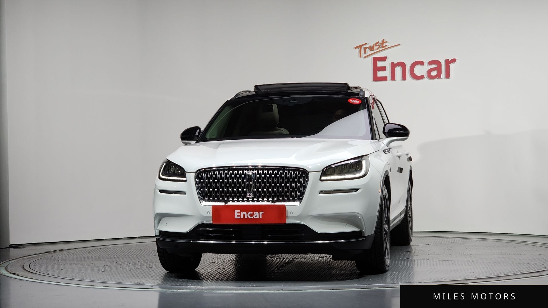 Lincoln Corsair 2022 — миниатюра 3