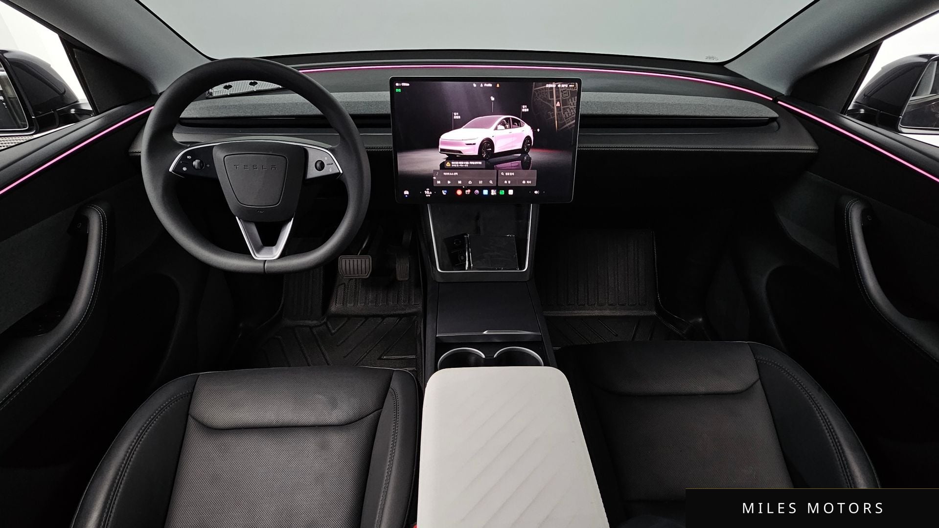 Tesla Model Y 2025 — миниатюра 9