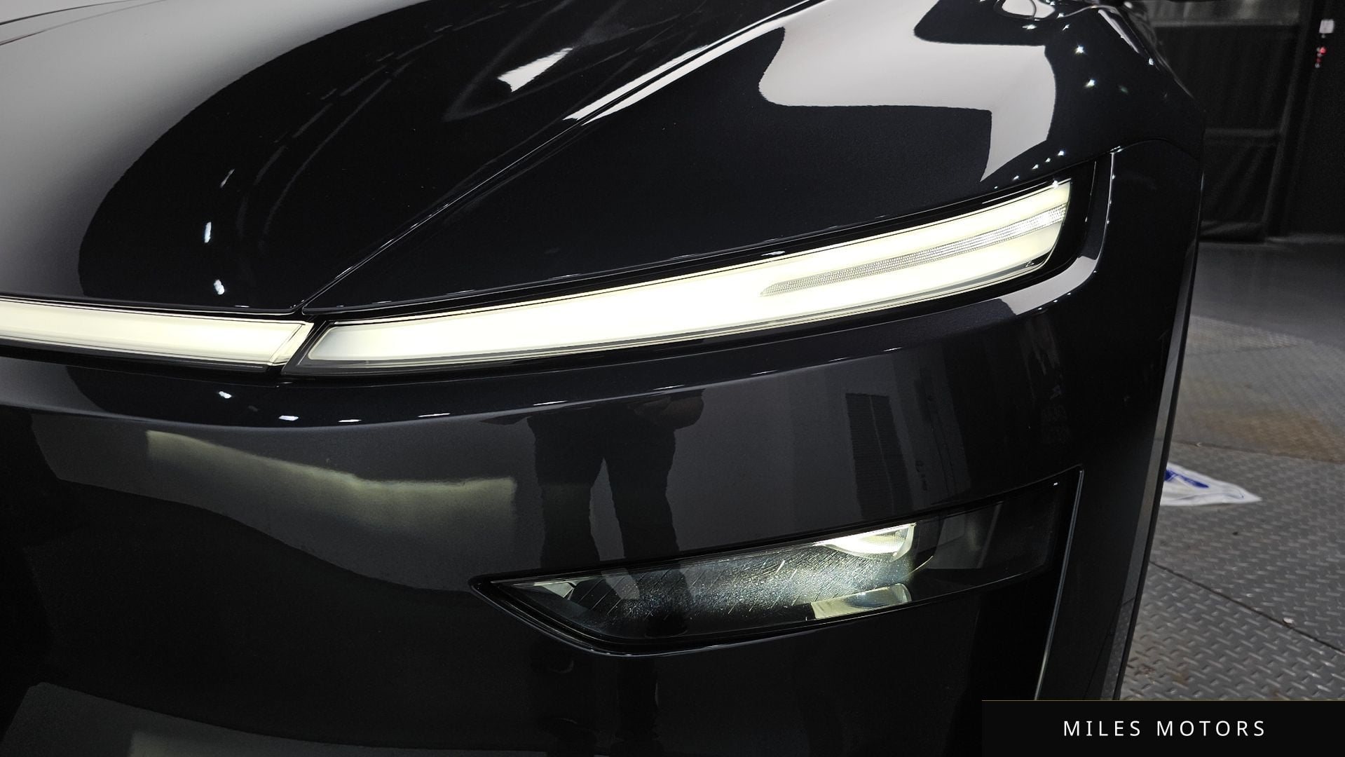 Tesla Model Y 2025 — миниатюра 7