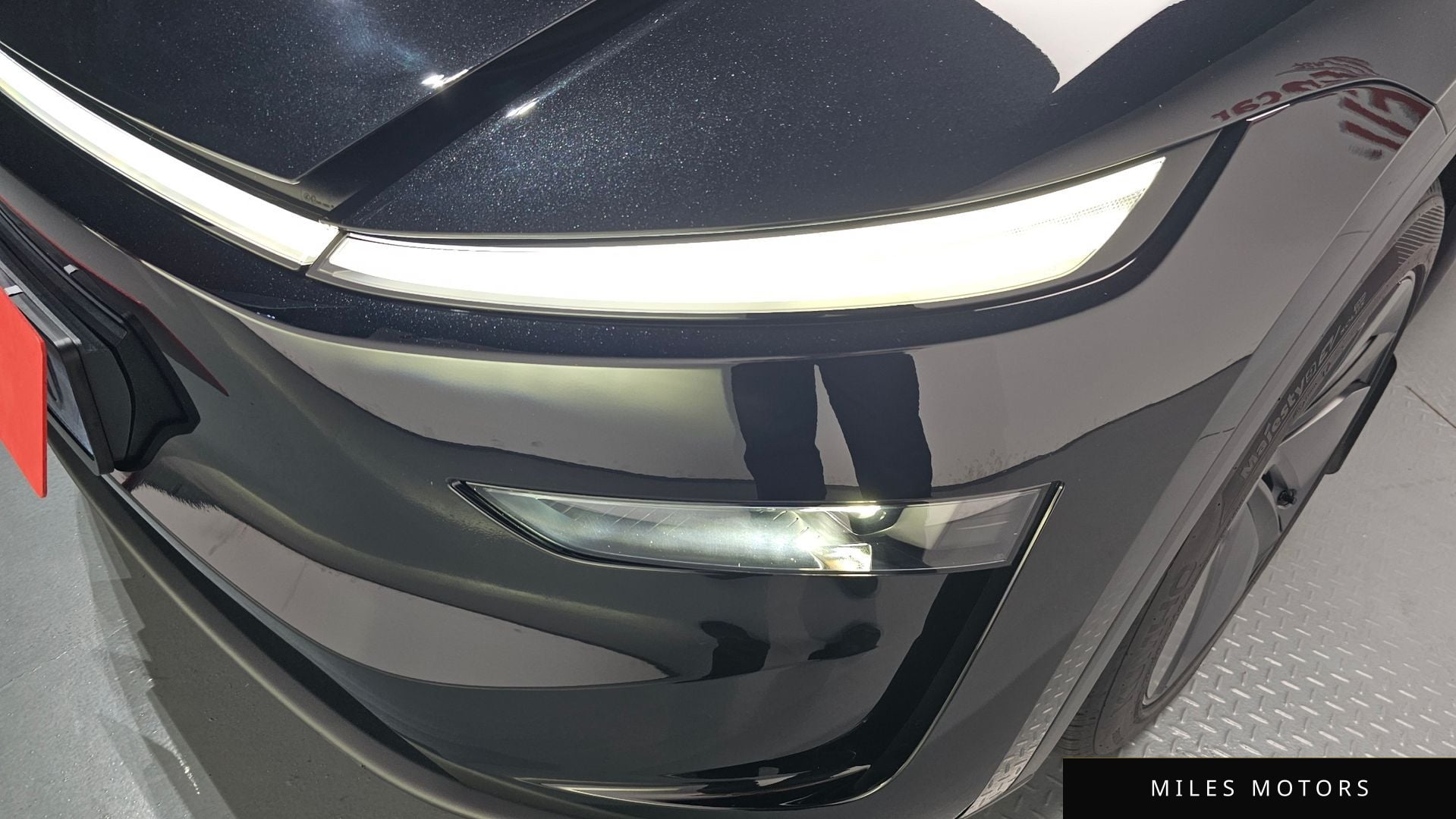 Tesla Model Y 2025 — миниатюра 7