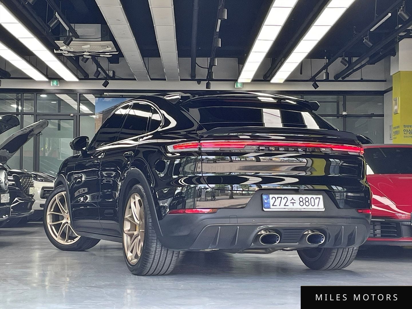Porsche Cayenne 2024 — миниатюра 4