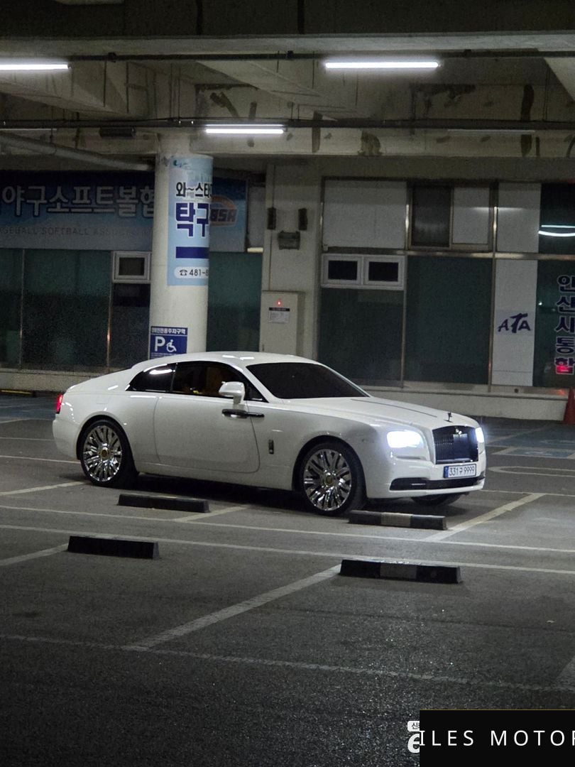 Rolls-Royce Wraith 2014 — миниатюра 10