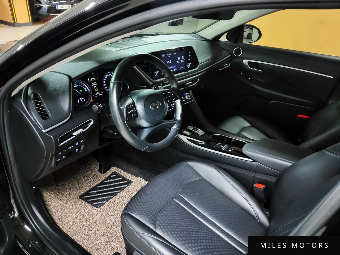 Hyundai Sonata 2022 — миниатюра 9