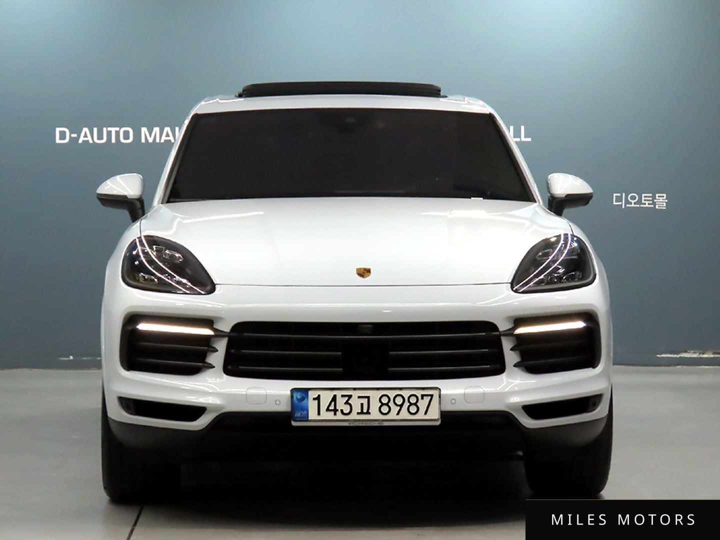 Porsche Cayenne 2023 — миниатюра 3