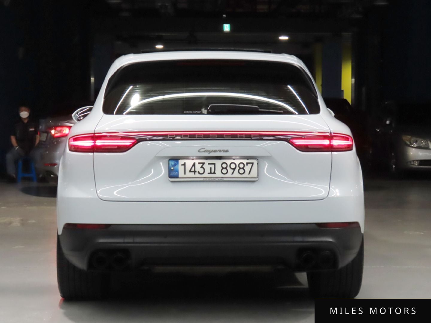 Porsche Cayenne 2023 — миниатюра 4