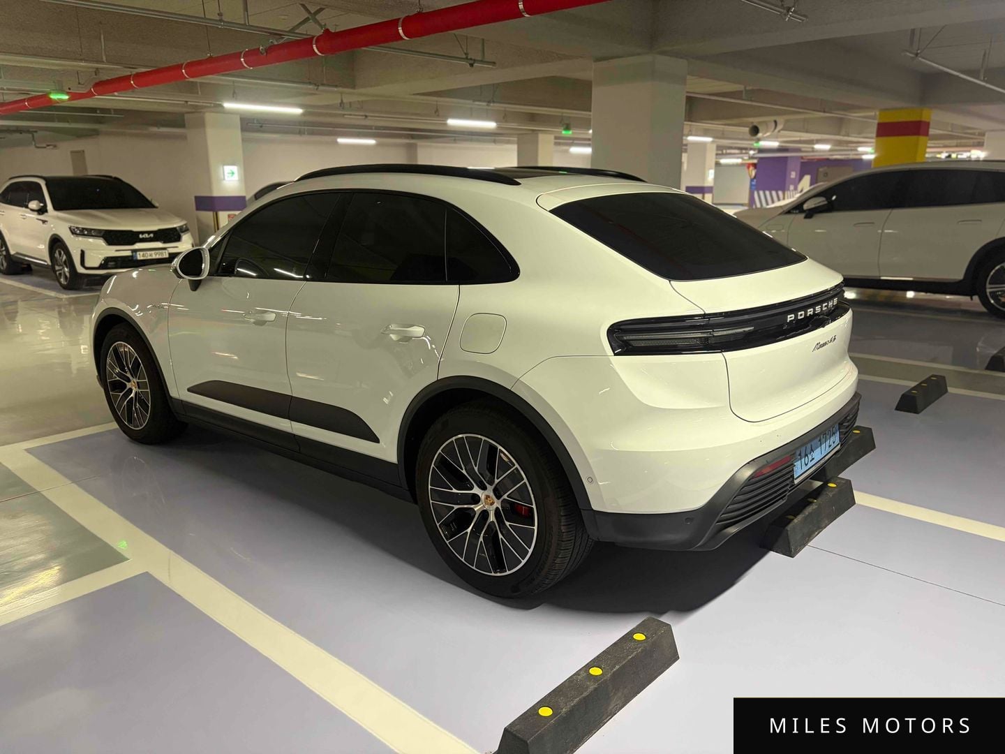 Porsche Macan 2025 — миниатюра 2