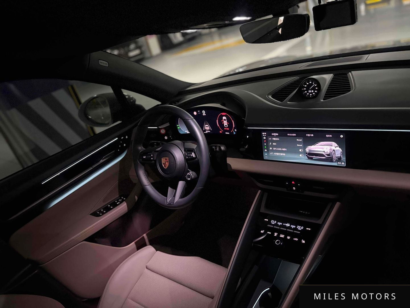 Porsche Macan 2025 — миниатюра 5