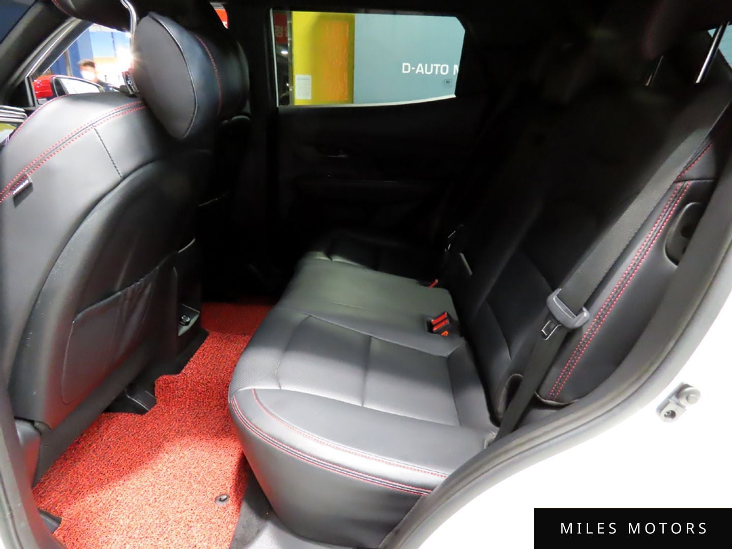 KG Mobility Beautiful Korando 2021 — миниатюра 11