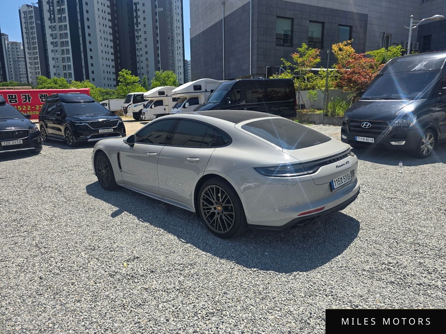 Porsche Panamera 2022 — миниатюра 7