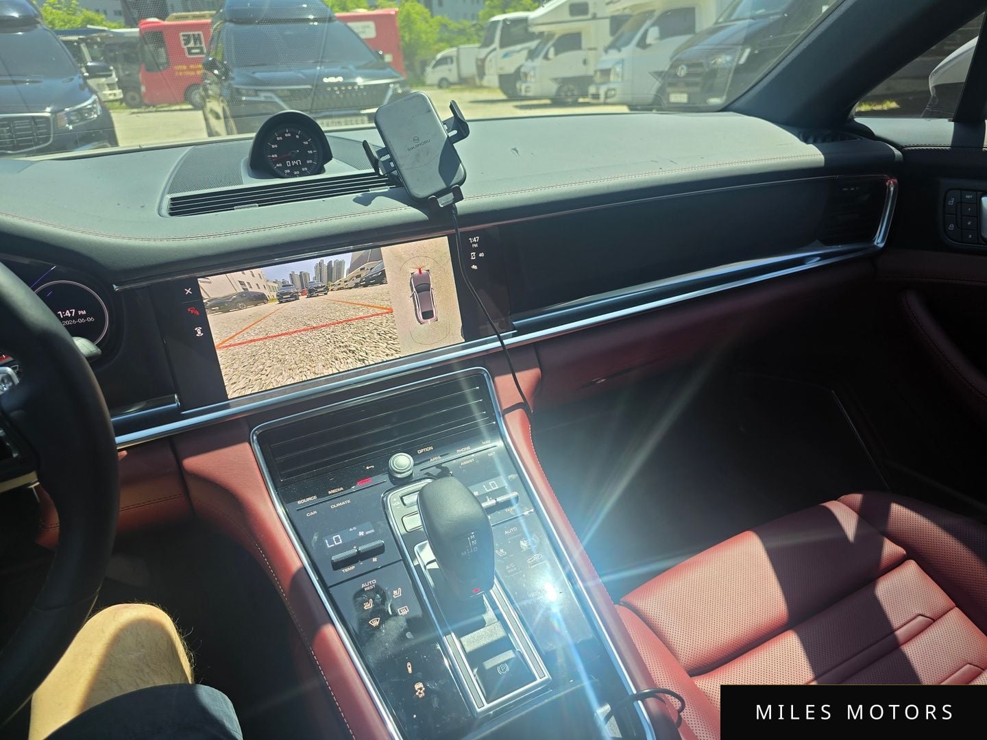 Porsche Panamera 2022 — миниатюра 10