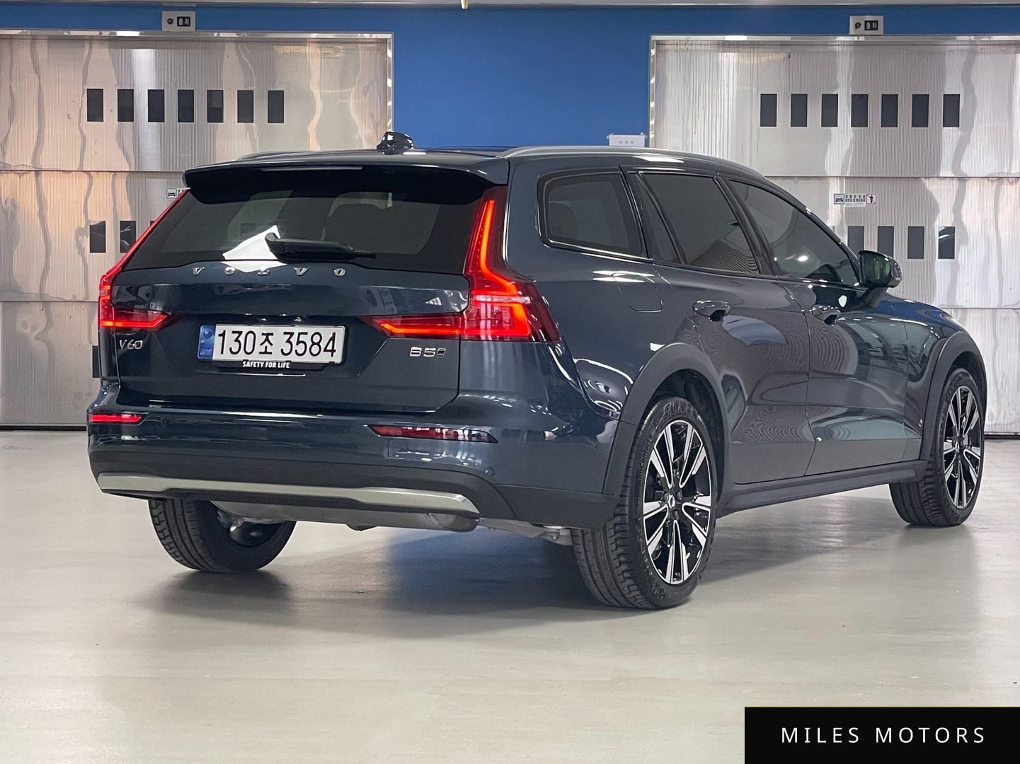 Volvo V60 2024 — миниатюра 2