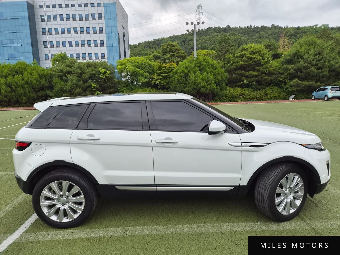 Land Rover Range Rover Evoque 2018 — миниатюра 9