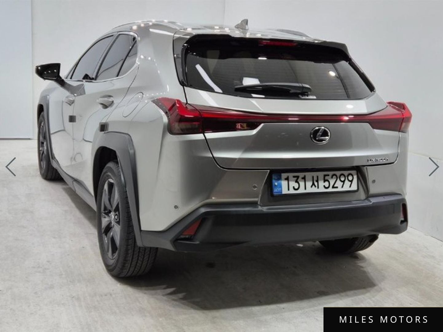 Лексус UX300h 2025 — миниатюра 4
