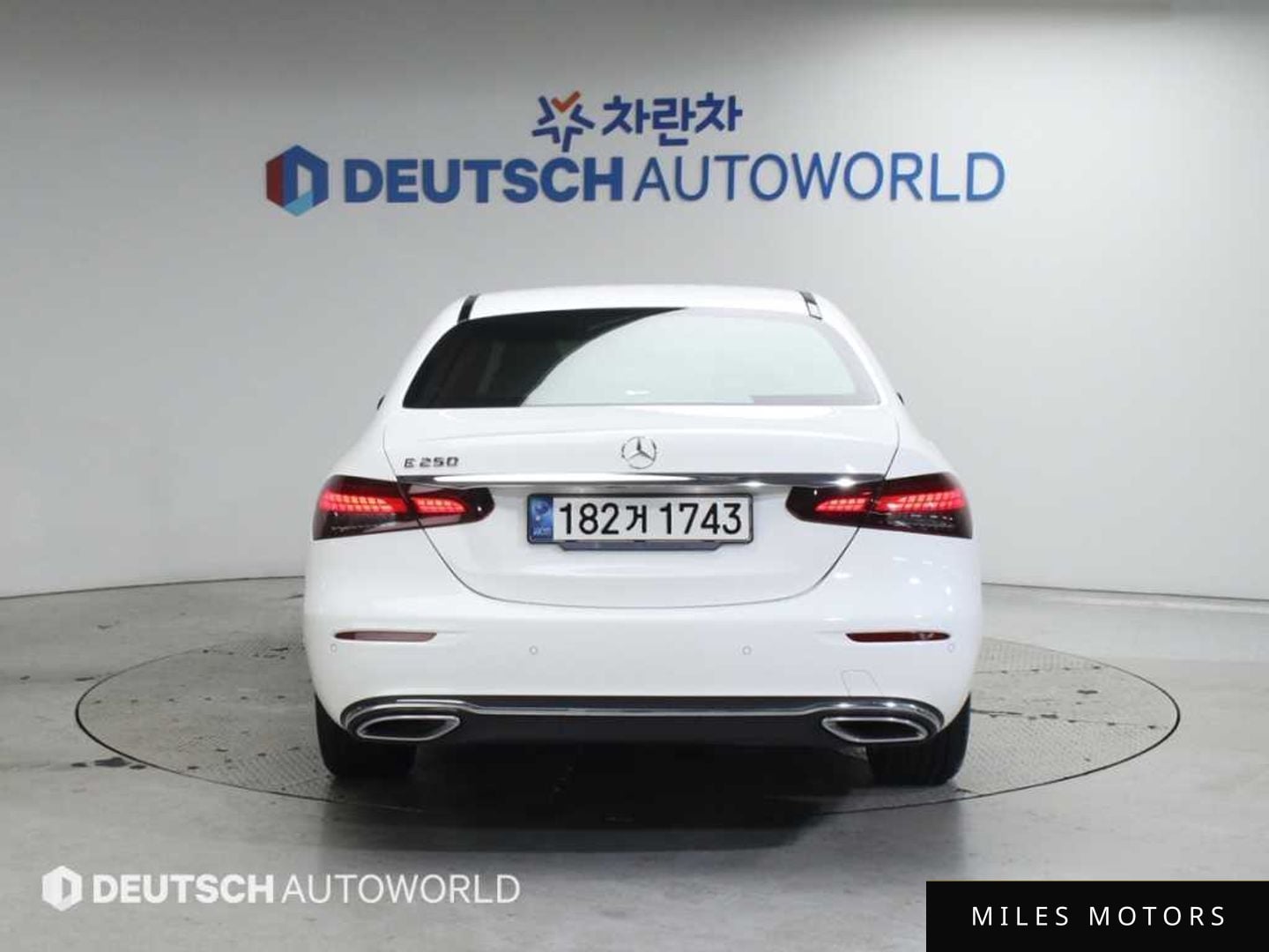 Mercedes-Benz E-Class W213 2021 — миниатюра 4