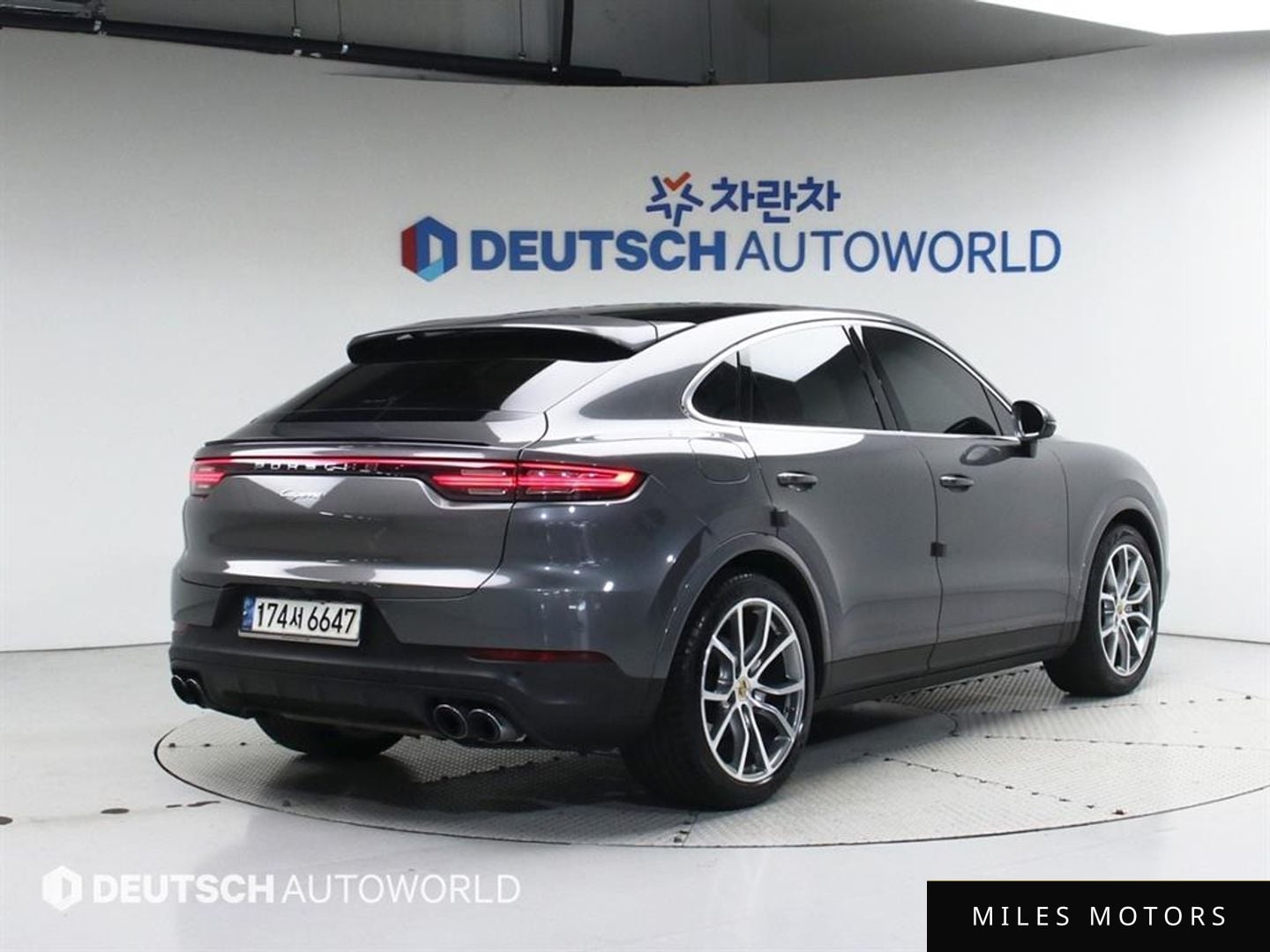 Porsche Cayenne 2020 — миниатюра 2