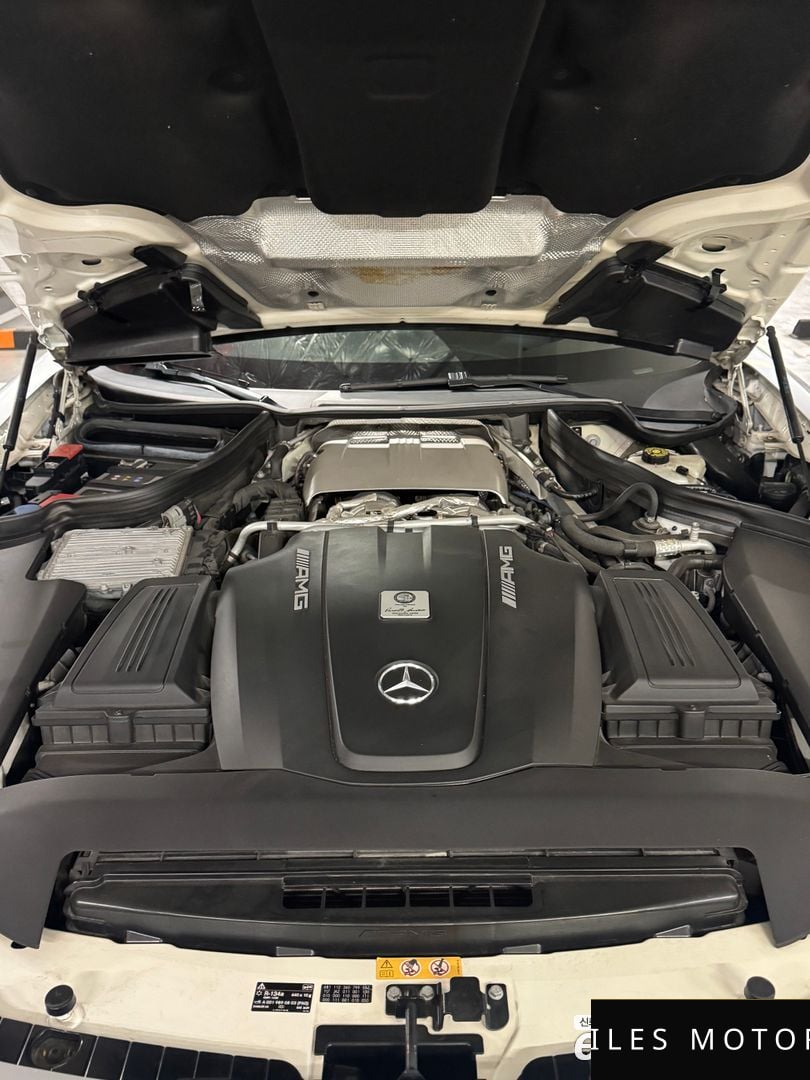 Mercedes-Benz AMG GT 2016 — миниатюра 6